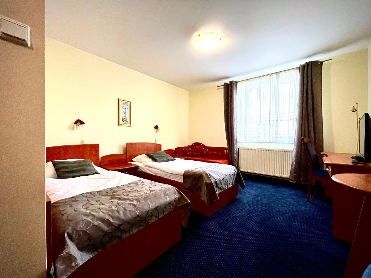 Hotel Dowhan Nowe Exterior foto